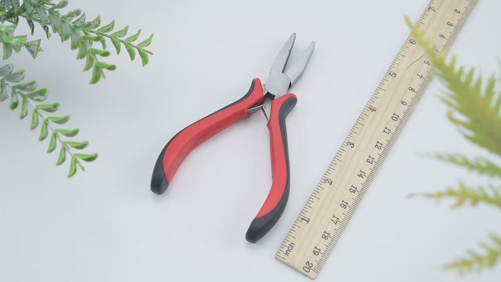 Mini Flat Nose Pliers for Jewelry Making - Bending, Gripping, Rings